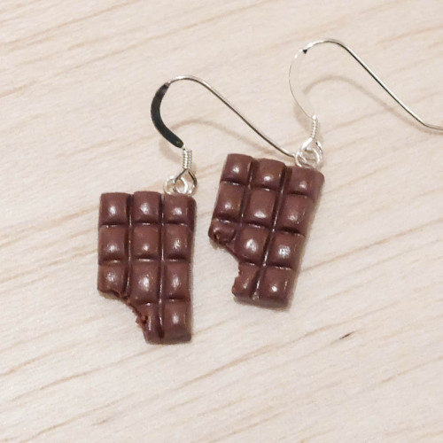 Chokladkaka örhängen ljus bild