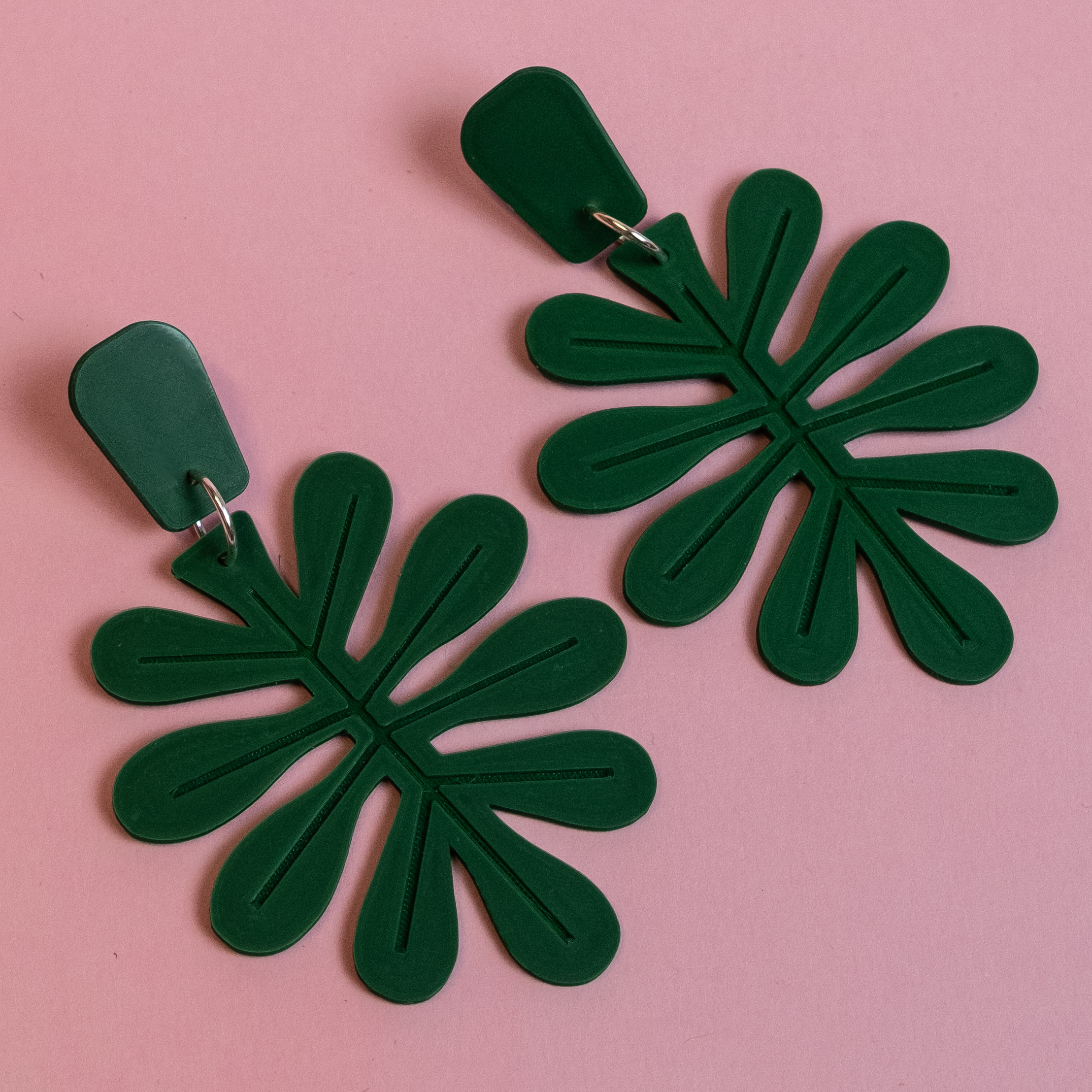 Dark Green Retro Leaves - Earrings